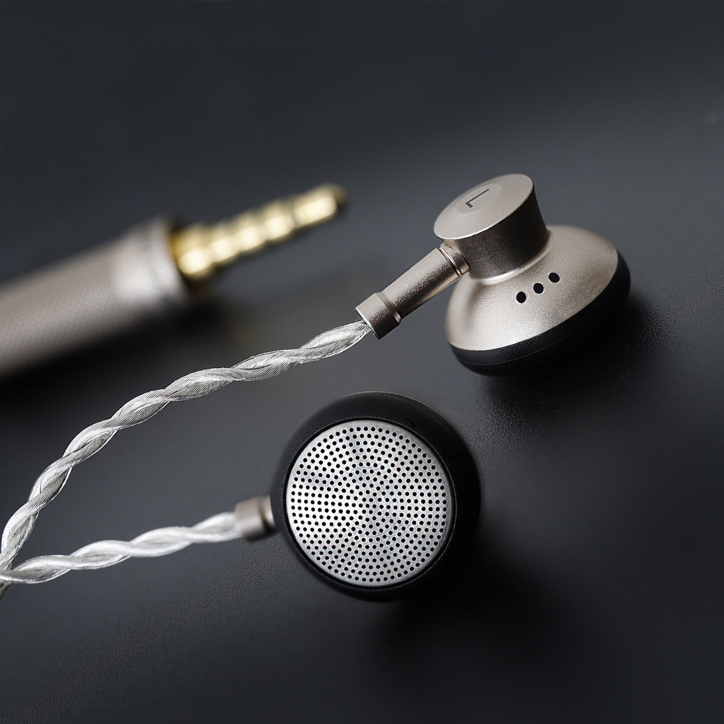 SIVGA M200 Wired 3.5mm Jack in-Ear Earbud